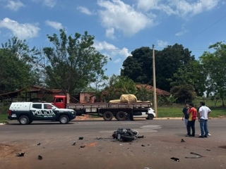 Jovem de 18 anos morre em acidente com SUV que fazia conversão Jovem de 18 anos morre em acidente com SUV que fazia conversão