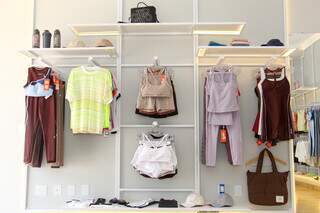 Moda fitness vai além da academia e ganha elegância para todos os dias Moda fitness vai além da academia e ganha elegância para todos os dias