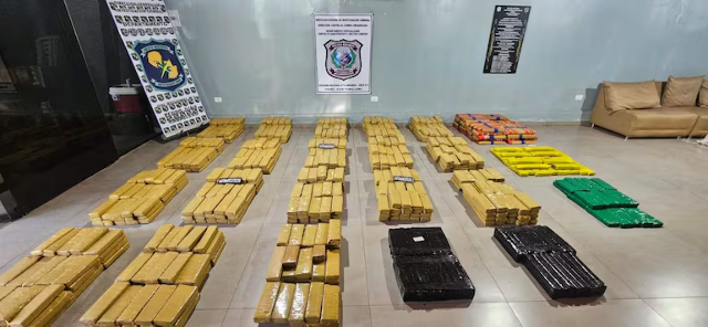 Casa usada como entreposto na fronteira &eacute; fechada com mil tabletes de maconha