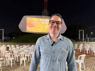 Após 50 anos, Higa registra nova memória do Autocine da UFMS Após 50 anos, Higa registra nova memória do Autocine da UFMS