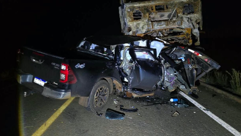 Empres&aacute;rio sul-mato-grossense morre ap&oacute;s acidente entre caminhonete e carreta