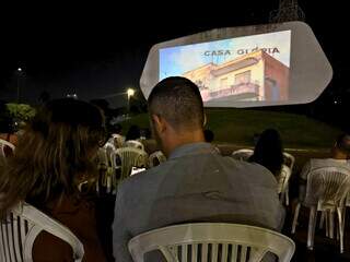 Após 50 anos, Higa registra nova memória do Autocine da UFMS Após 50 anos, Higa registra nova memória do Autocine da UFMS