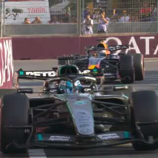 Russell segura press&atilde;o de Verstappen e vence GP do Azerbaij&atilde;o de F&oacute;rmula 1