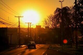 Onda de calor faz sensação térmica bater 48°C neste domingo Onda de calor faz sensação térmica bater 48°C neste domingo