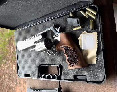 Ca&ccedil;ador de javali perde equipamentos e teme que arma seja usada em crime