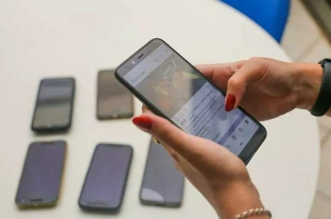 Franquia acabou? Pedido quer garantir internet no celular durante elei&ccedil;&atilde;o