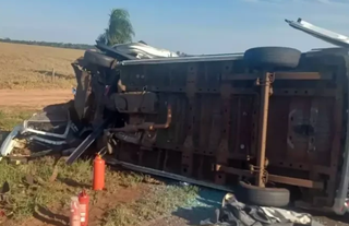 Morre sexta vítima de acidente entre van da saúde e carro na BR-163 Morre sexta vítima de acidente entre van da saúde e carro na BR-163