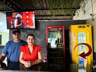 De fã a cozinheira, dona de bar virou queridinha do Raça Negra De fã a cozinheira, dona de bar virou queridinha do Raça Negra