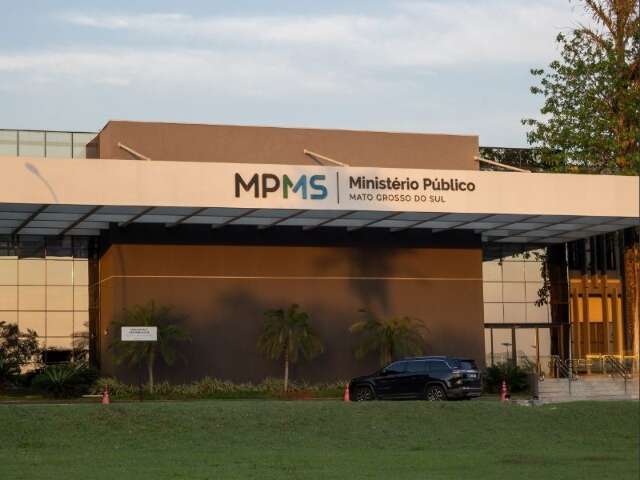 Terceirizados s&atilde;o presos por furtar equipamentos do MP e revender na internet