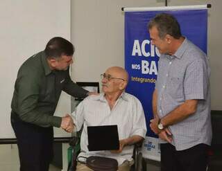 ACICG nos Bairros aproxima empres&aacute;rios e reconhece hist&oacute;rias na Tamandar&eacute;