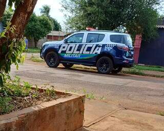 Homem é morto a tiros dentro do banheiro de casa em Maracaju Homem é morto a tiros dentro do banheiro de casa em Maracaju