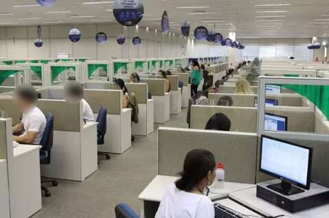 Justi&ccedil;a condena call center a pagar R$ 300 mil por amea&ccedil;as de demiss&atilde;o