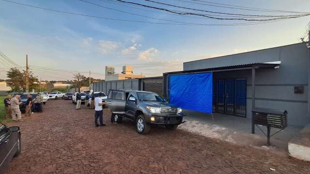 Opera&ccedil;&atilde;o procura acusado de liderar roubos de ve&iacute;culos usados no tr&aacute;fico