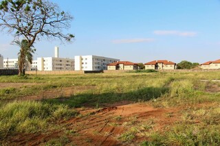 Tiradentes terá complexo comercial com supermercado, academia e flats Tiradentes terá complexo comercial com supermercado, academia e flats
