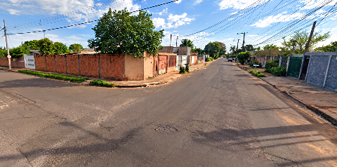 Com arma na cabe&ccedil;a, motorista de aplicativo &eacute; rendido e tem moto roubada