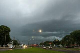 Outubro começa com chuva e temperaturas mais amenas em MS Outubro começa com chuva e temperaturas mais amenas em MS