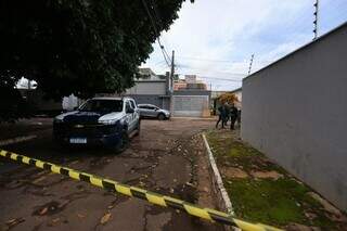 Após fugir de abordagem, homem é baleado pela PM no Arnaldo Figueiredo Após fugir de abordagem, homem é baleado pela PM no Arnaldo Figueiredo