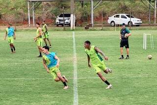 Pantanal aposta em técnico português e meia colombiano para Copa MS Pantanal aposta em técnico português e meia colombiano para Copa MS