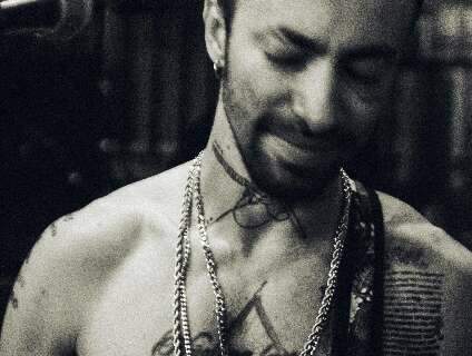 M&uacute;sico troca estrada por 3 meses para transformar Capital em disco