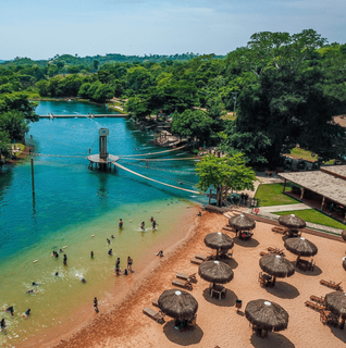 Principal cidade turística de MS, Bonito completa 78 anos de emancipação Principal cidade turística de MS, Bonito completa 78 anos de emancipação