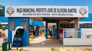Secretário disputa concurso público que ele mesmo contratou Secretário disputa concurso público que ele mesmo contratou
