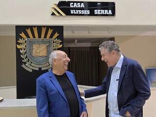 Pedro Chaves é eleito novo presidente da Academia Sul-Mato-Grossense de Letras Pedro Chaves é eleito novo presidente da Academia Sul-Mato-Grossense de Letras