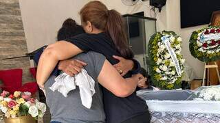 Despedida une fam&iacute;lias de amigos que nasceram no mesmo dia e morreram na BR-163