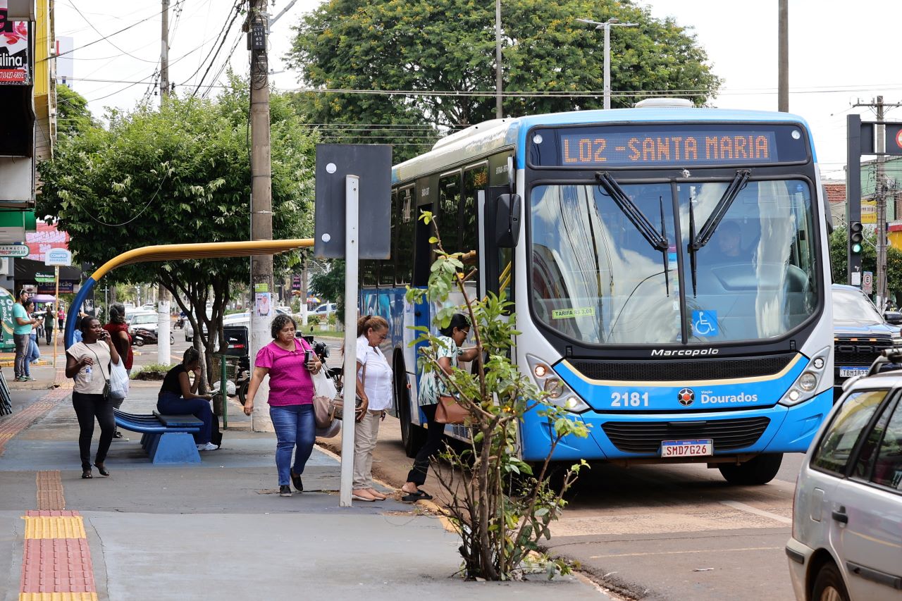 Image for Além da Capital, Dourados, Três Lagoas e Corumbá terão ônibus gratuito domingo