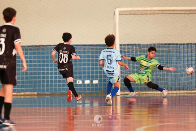 Copa Pelezinho tem rodada movimentada e goleada de 18 a 3