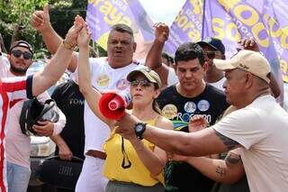 "Time do Lula&rdquo; em MS encerra campanha com apoiadores das Moreninhas ao Centro