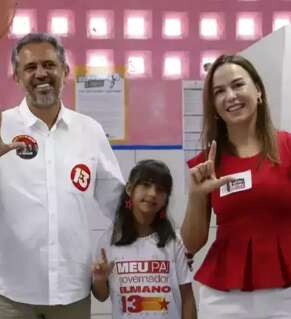 Elmano derrota Ciro Gomes e leva governo do Cear&aacute; no 1&ordm; turno