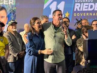 Reeleito, Riedel atribui vit&oacute;ria ao trabalho da equipe de governo