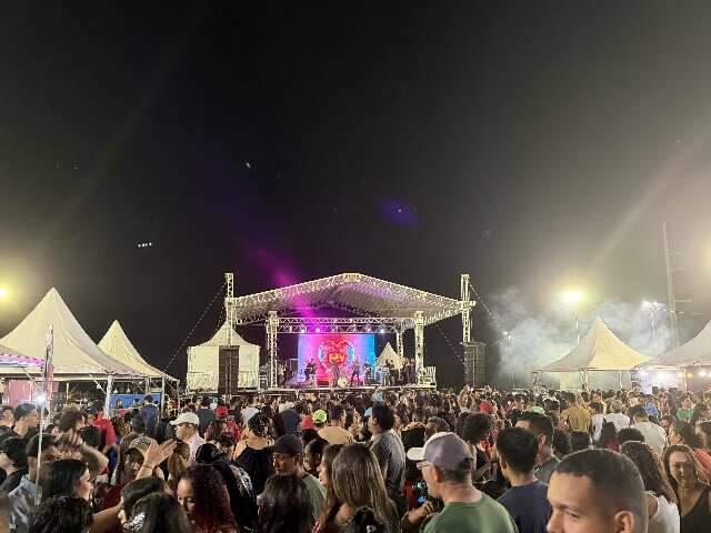 Nova Lima deixa estigmas para tr&aacute;s e mostra que sabe fazer festa