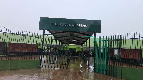 Com muita chuva, 70,1 mil eleitores v&atilde;o &agrave;s urnas em 257 se&ccedil;&otilde;es de Ponta Por&atilde;