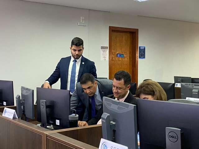 Elei&ccedil;&otilde;es t&ecirc;m 3 crimes eleitorais e falta de energia em 19 cidades de MS
