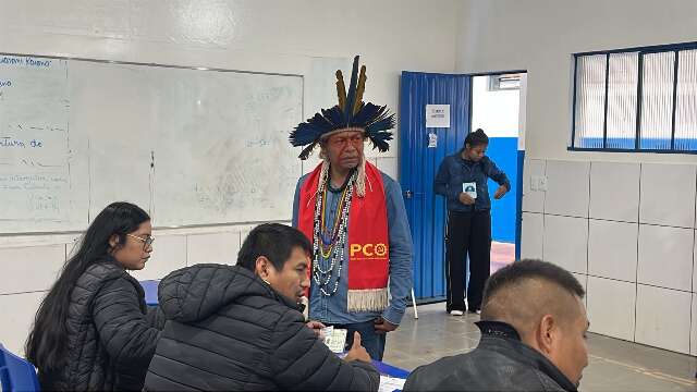 Representante ind&iacute;gena na disputa pelo governo em MS prega respeito &agrave;s urnas