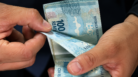 13&ordm; sal&aacute;rio deve ter pagamento antecipado em dezembro