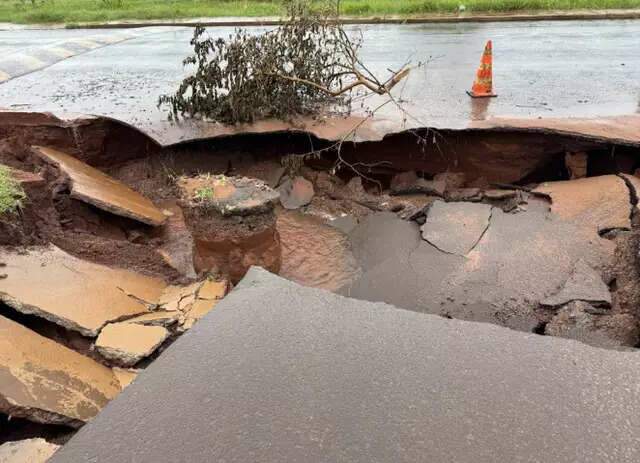Temporal deixa at&eacute; 138 mm de chuva e rajadas de quase 90 km/h em MS