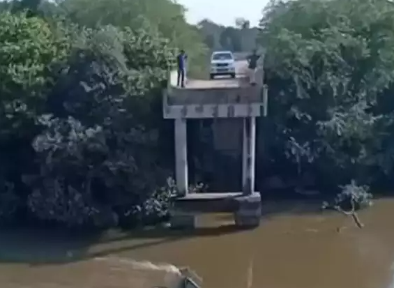 Image for Empresa de SP é contratada por R$ 7,3 milhões para reconstruir ponte que desabou