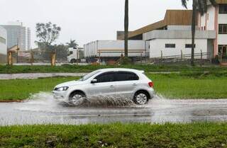 Chuva passa de 100 mm e sul de MS segue sob risco de novos temporais Chuva passa de 100 mm e sul de MS segue sob risco de novos temporais
