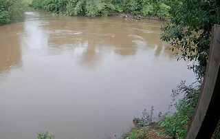 Depois de secar por 5 km, Rio da Prata recupera fluxo com chuva