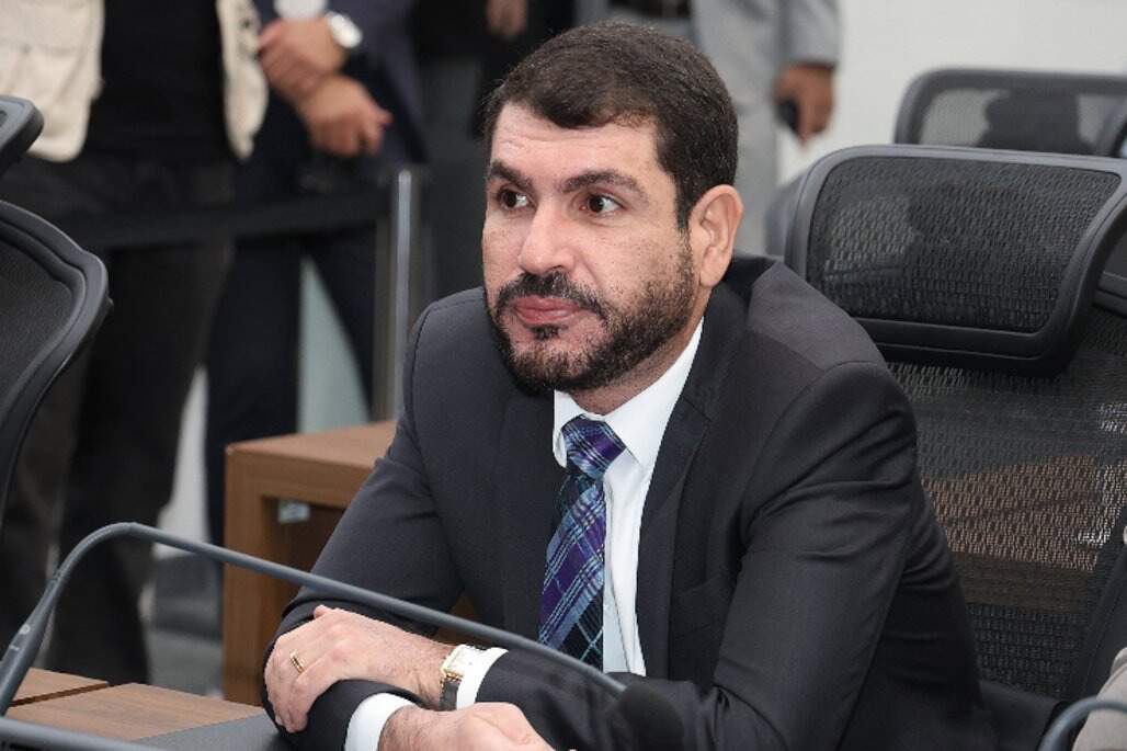 Com 35 mil votos e candidatura barrada, Jamilson Name diz confiar em recurso
