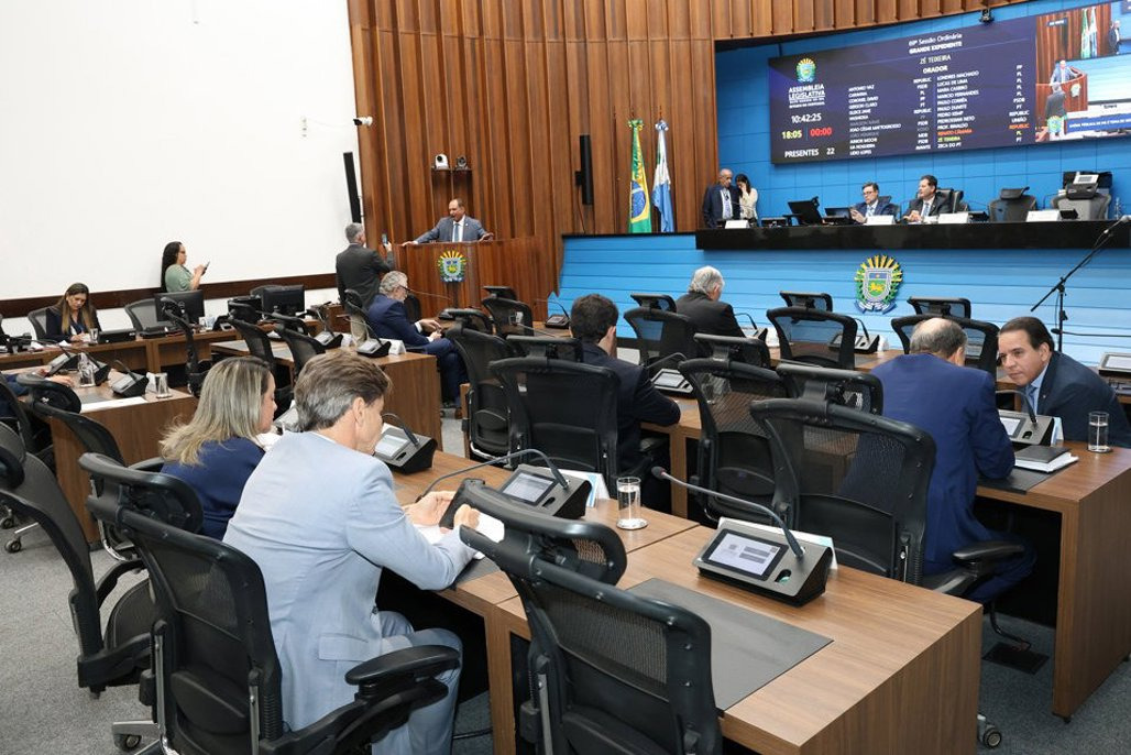 Com mais dois interessados, briga por presidência da Assembleia já tem 5 nomes