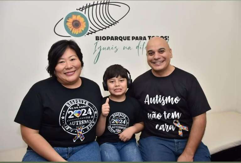 Filho autista inspirou pai policial a criar manual de abordagens