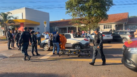Professor &eacute; preso ao atirar em advogado durante apreens&atilde;o de carro