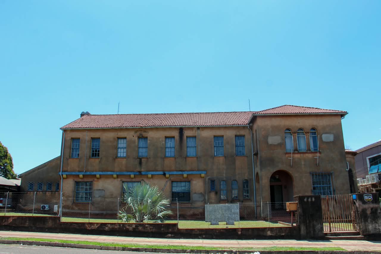 Justiça manda bloquear verba da Prefeitura por dívida com Arquidiocese