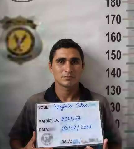 L&iacute;der de rebeli&atilde;o em 2005 volta &agrave; pris&atilde;o por suspeita de assassinatos em s&eacute;rie