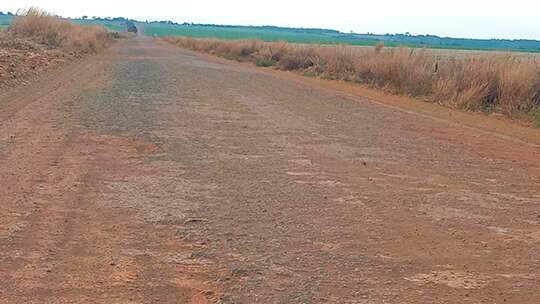 Empresa goiana assume obra de R$ 53 milh&otilde;es para asfaltar 17 km da MS-135