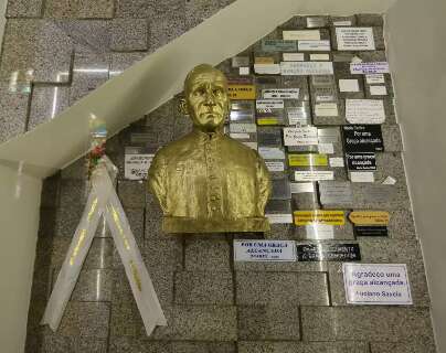 Ap&oacute;s Carlo Acutis, padre com longa hist&oacute;ria de MS pode virar santo
