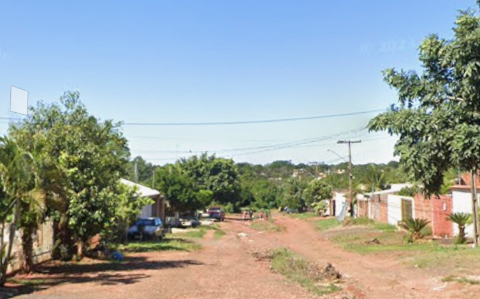 Homem persegue com faca e destr&oacute;i carro do irm&atilde;o por ci&uacute;mes de ex-mulher